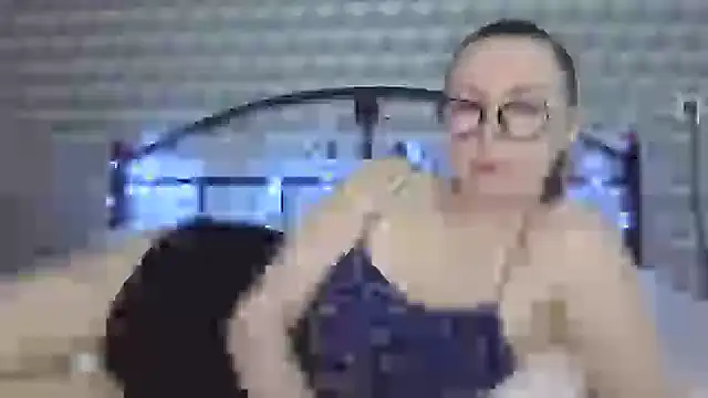  Leslyy Solo 1 online show from 02-17-25, 01:21