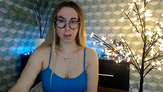  Leslyy Solo 1 online show from 10-18-25, 06:19