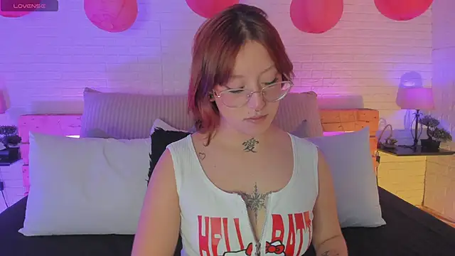 sofi bakerr online show from 03-11-25, 11:33