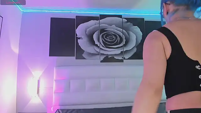 sofi bakerr online show from 09-10-25, 11:32