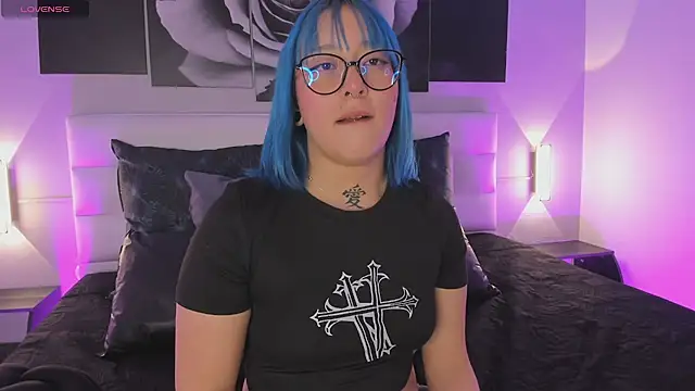 sofi bakerr online show from 10-15-25, 11:32