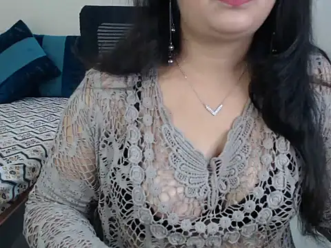 Inviting Aanya online show from 12-23-24, 04:01