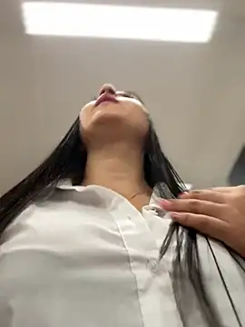 VAL PRINCESS online show from 01-04-25, 09:09