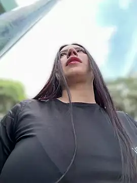 VAL PRINCESS online show from 04-01-26, 03:31