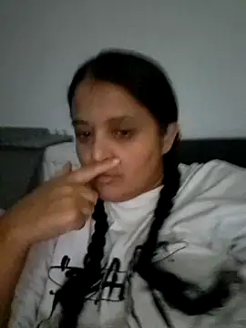 sarahhh1987 online show from 10-26-25, 06:36