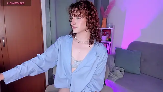 AnntoniaWood online show from 02-12-26, 03:12