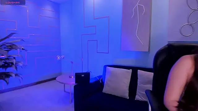 Snapshot of BellaRose_X chatting on 12-08-24, 11:19 BellaRose X online show from 12-08-24, 11:19