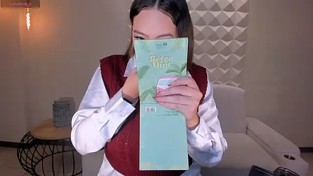 BellaRose X online show from 04-25-26, 05:21