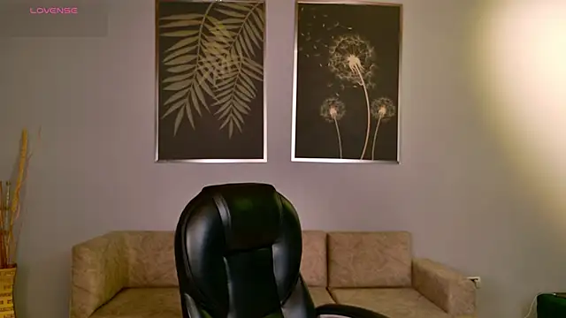 AliceHarper  online show from 03-11-25, 09:45