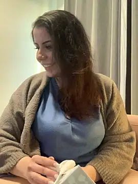 holyeroticss online show from 03-12-26, 11:00