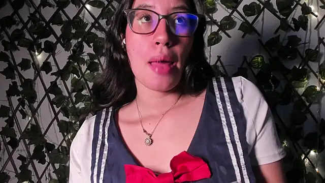 Snapshot of CoralineSanchez chatting on 12-02-25, 07:20 CoralineSanchez online show from 12-02-25, 07:20