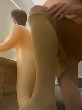 Snapshot of feetlover3611 chatting on 12-27-24, 01:22 feetlover3611 online show from 12-27-24, 01:22