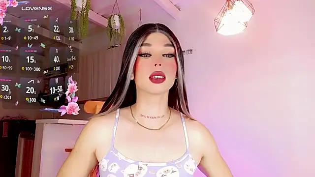 Snapshot of Marian_LV chatting on 02-09-25, 08:33 Marian LV online show from 02-09-25, 08:33