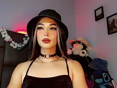 Snapshot of Marian_LV chatting on 10-02-25, 11:17 Marian LV online show from 10-02-25, 11:17