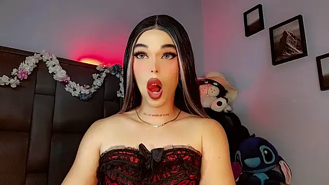 Snapshot of Marian_LV chatting on 10-03-25, 11:07 Marian LV online show from 10-03-25, 11:07