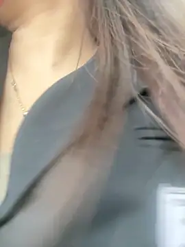 Snapshot of Dawn_hope chatting on 02-21-25, 05:46 Dawn hope online show from 02-21-25, 05:46