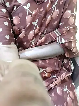 Snapshot of sexyrapa chatting on 03-08-25, 03:39 sexyrapa online show from 03-08-25, 03:39