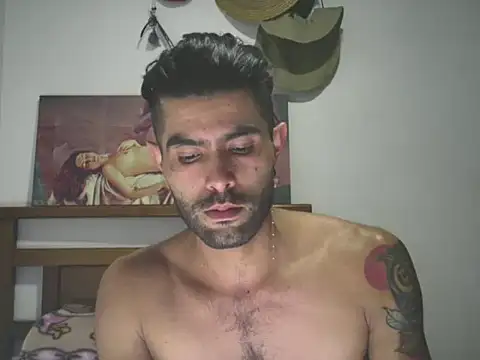 hideonbush051 online show from 09-10-25, 10:10