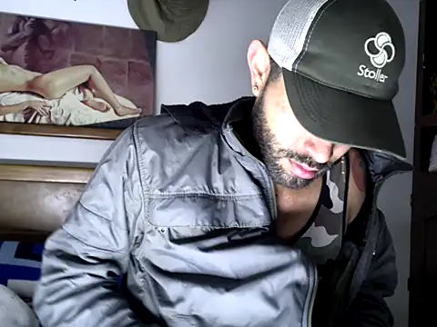 hideonbush051 online show from 09-26-25, 11:58