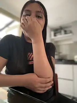 Salome golvert online show from 09-25-25, 08:56