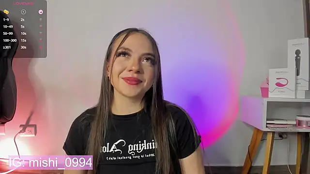 Snapshot of Shani_tay chatting on 12-30-24, 04:53 Shani tay online show from 12-30-24, 04:53