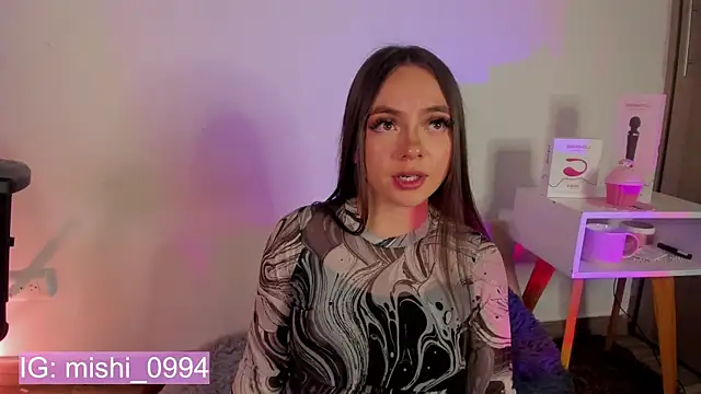 Snapshot of Shani_tay chatting on 01-18-25, 07:28 Shani tay online show from 01-18-25, 07:28