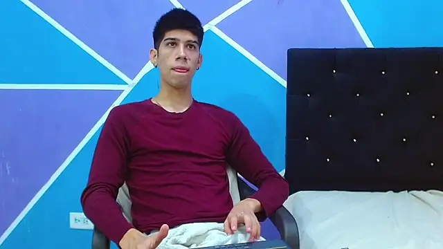 Snapshot of jhony-sex chatting on 01-15-25, 03:33 jhony-sex online show from 01-15-25, 03:33