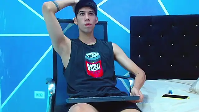 Snapshot of jhony-sex chatting on 03-08-25, 08:33 jhony-sex online show from 03-08-25, 08:33