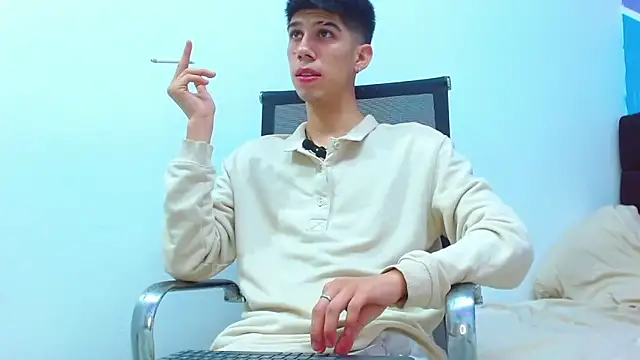 Snapshot of jhony-sex chatting on 03-14-25, 06:53 jhony-sex online show from 03-14-25, 06:53