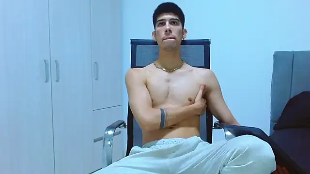 Snapshot of jhony-sex chatting on 09-11-25, 06:57 jhony-sex online show from 09-11-25, 06:57