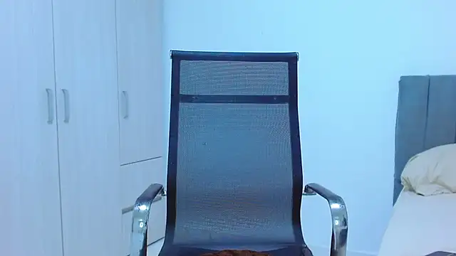 Snapshot of jhony-sex chatting on 10-21-25, 03:51 jhony-sex online show from 10-21-25, 03:51