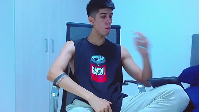 Snapshot of jhony-sex chatting on 11-01-25, 02:46 jhony-sex online show from 11-01-25, 02:46