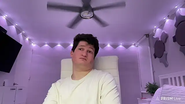 Lorenzo hernandez online show from 03-01-25, 10:10