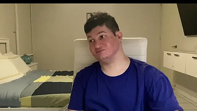 Lorenzo hernandez online show from 11-16-25, 02:17