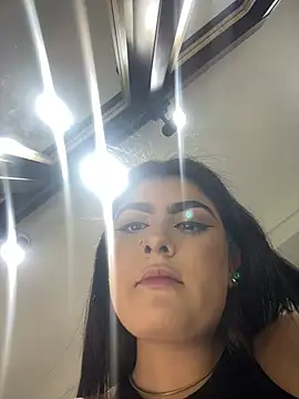 Snapshot of IrisBaker chatting on 01-17-25, 11:40 IrisBaker online show from 01-17-25, 11:40