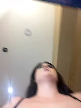 Snapshot of IrisBaker chatting on 03-21-25, 10:06 IrisBaker online show from 03-21-25, 10:06