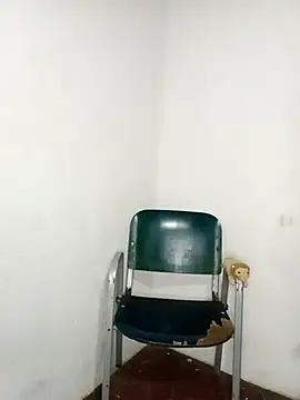 Snapshot of Mrdetonador chatting on 10-08-25, 08:01 Mrdetonador online show from 10-08-25, 08:01