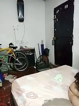 Mrdetonador online show from 11-15-25, 05:16