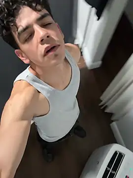 MrDareLover online show from 03-18-25, 08:26