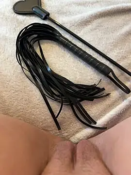 Leanaa Jolly online show from 02-11-25, 03:29