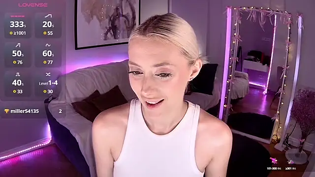 LoryWood online show from 01-30-25, 03:29