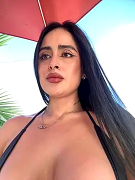 Snapshot of Alexandra_duque chatting on 09-25-25, 08:56 Alexandra duque online show from 09-25-25, 08:56