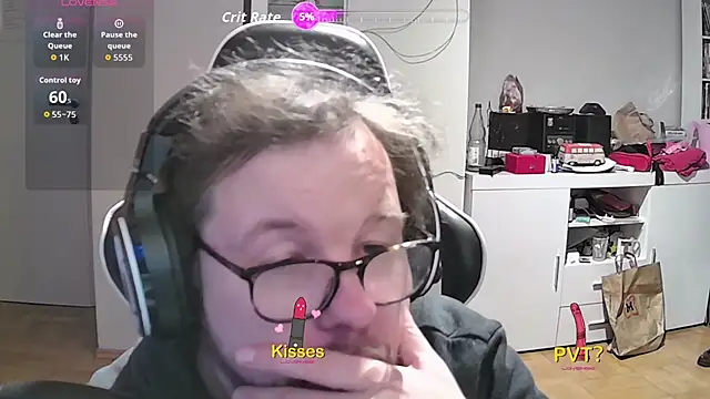 larsgessner30 online show from 11-11-25, 09:04