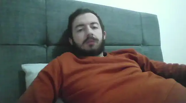 Snapshot of laynufff chatting on 01-12-25, 07:21 laynufff online show from 01-12-25, 07:21