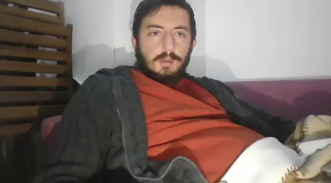 Snapshot of laynufff chatting on 01-14-25, 03:26 laynufff online show from 01-14-25, 03:26