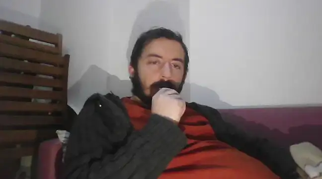 Snapshot of laynufff chatting on 01-15-25, 03:29 laynufff online show from 01-15-25, 03:29