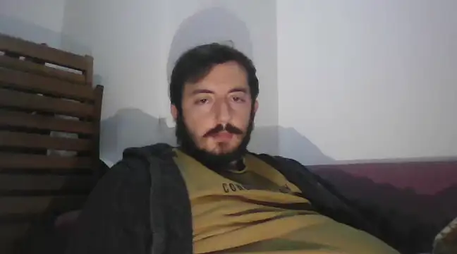 Snapshot of laynufff chatting on 01-17-25, 03:43 laynufff online show from 01-17-25, 03:43