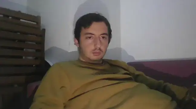 Snapshot of laynufff chatting on 01-23-25, 03:32 laynufff online show from 01-23-25, 03:32