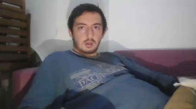 Snapshot of laynufff chatting on 01-31-25, 03:44 laynufff online show from 01-31-25, 03:44