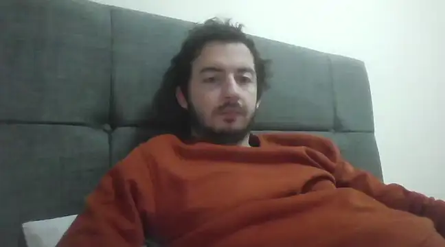 Snapshot of laynufff chatting on 02-11-25, 07:44 laynufff online show from 02-11-25, 07:44